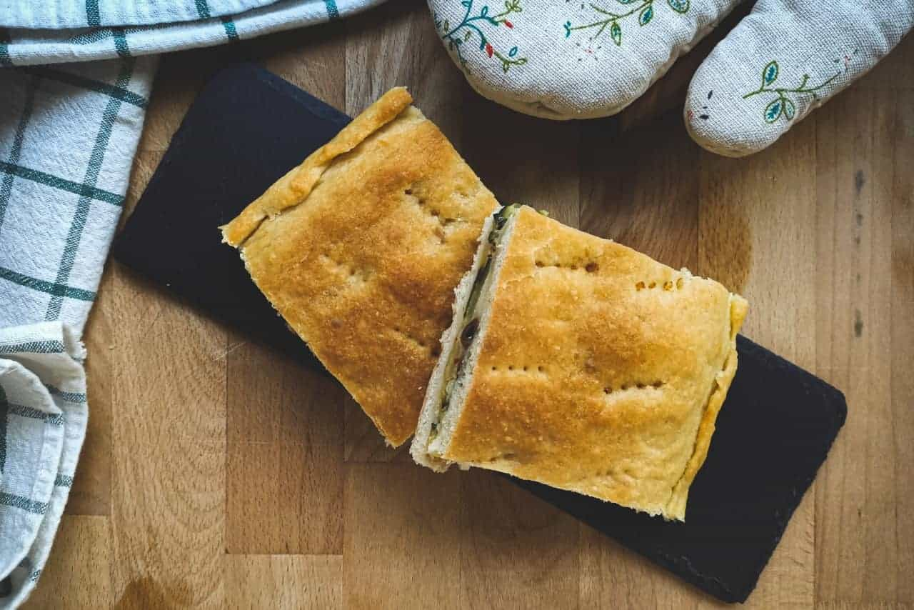 Ricetta_Focaccia_ripiena_veloce_