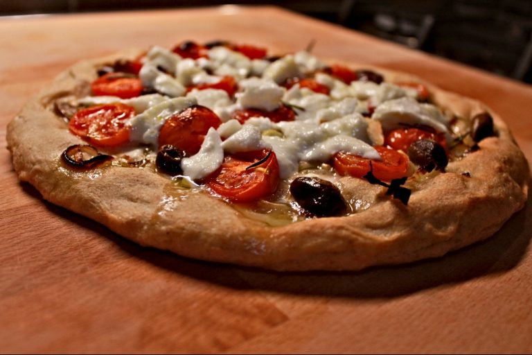 Pizza fatta in casa con lievito di birra fresco GeaFoodLab
