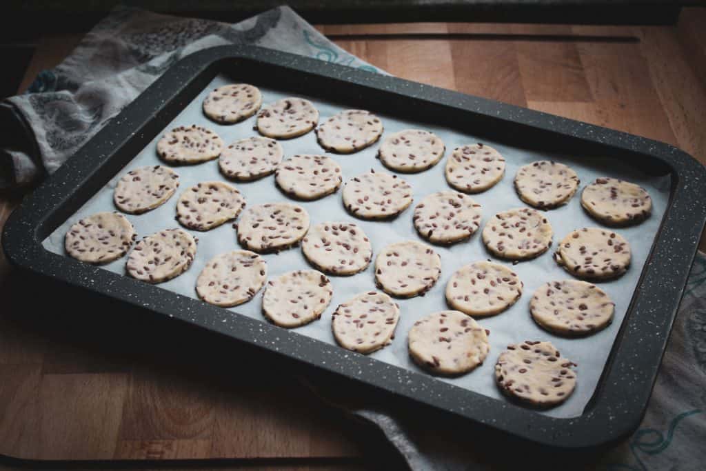 Preparing_home_made_flax_seed_crackers